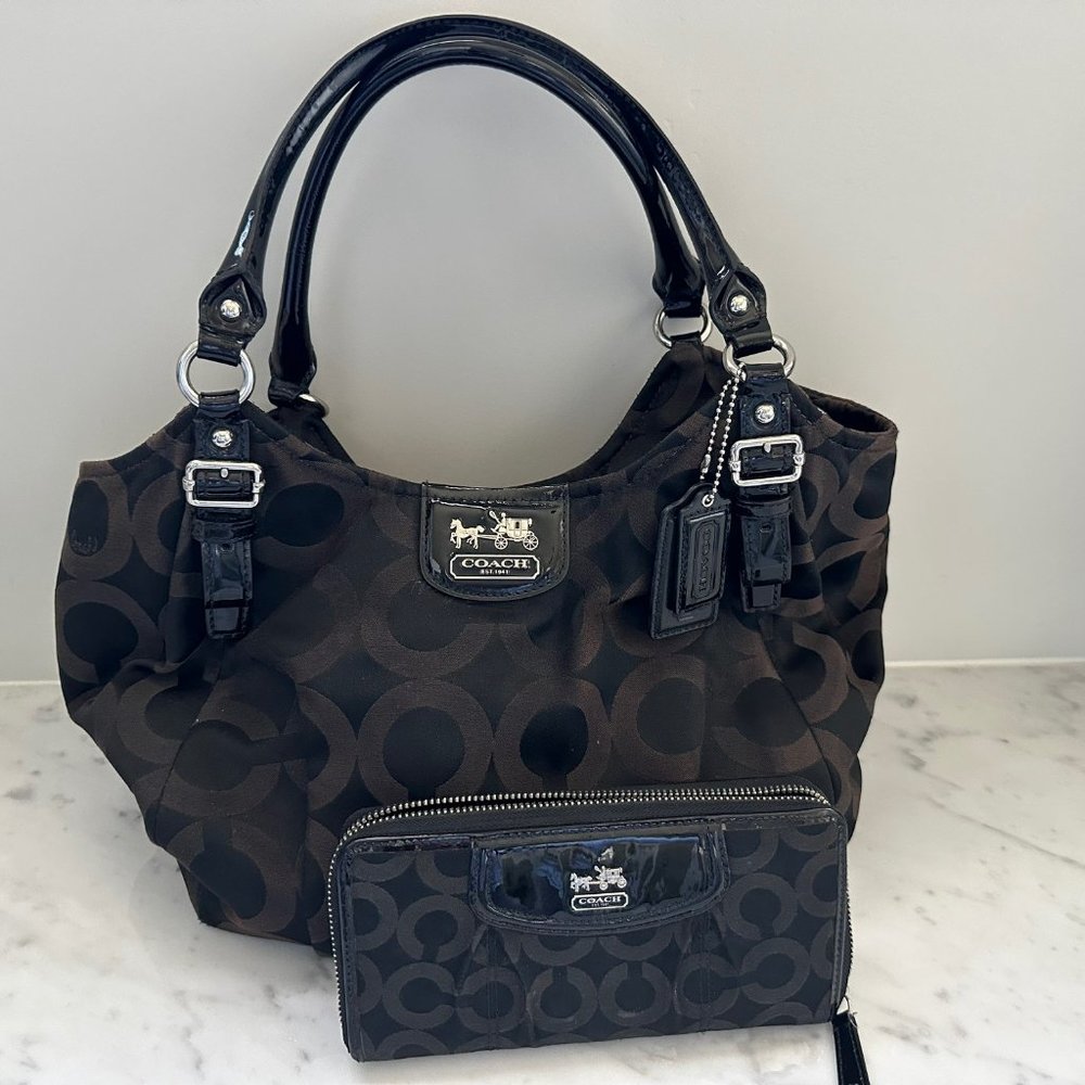 Black Coach purse and matching wallet